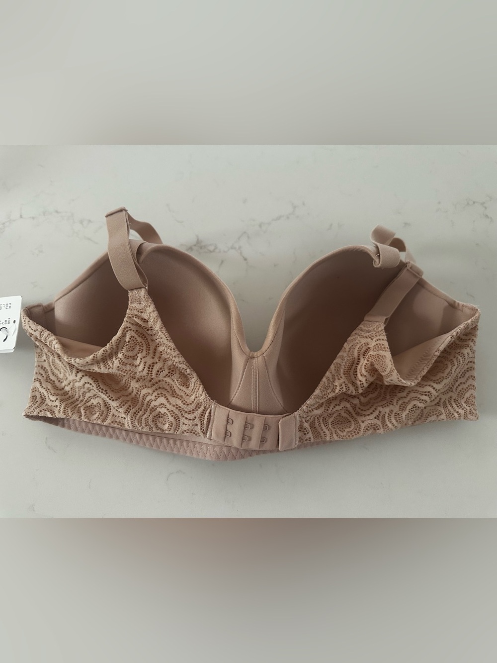 Chantelle Nude Smooth Wireless Bra Size 38C - Picture 2 of 3